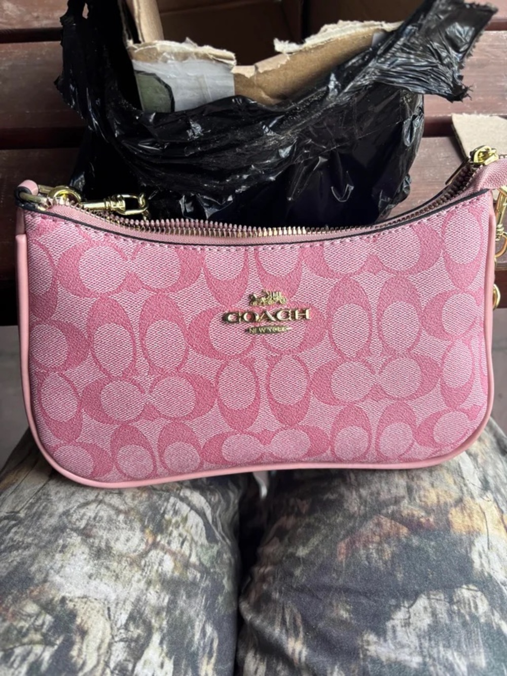 Coach Pink Signature Jacquard Wristlet with Gold Hardware - Picture 3 of 3
